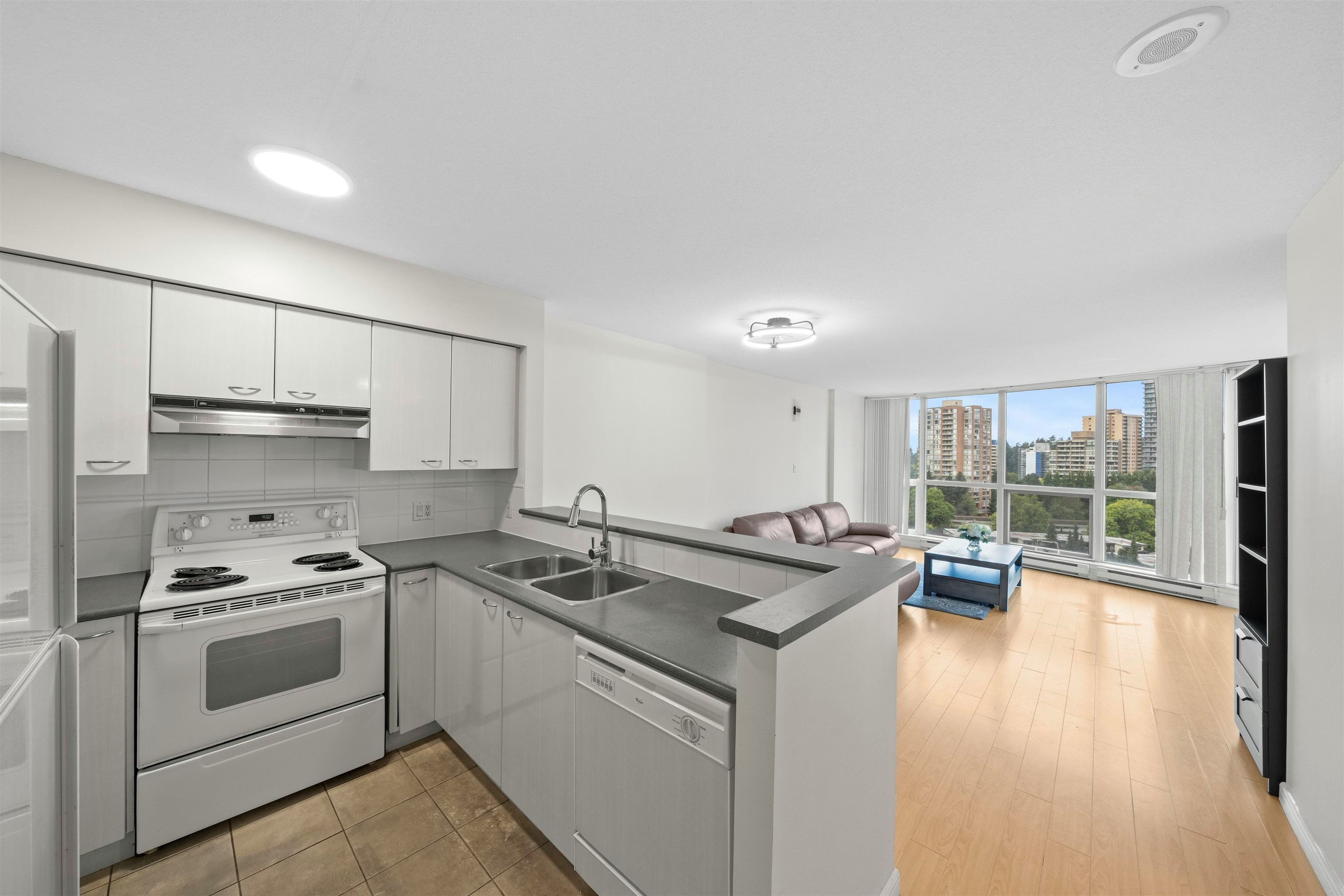 1503-6088 Willingdon Avenue, Burnaby, BC, V5H 4V2 - 16