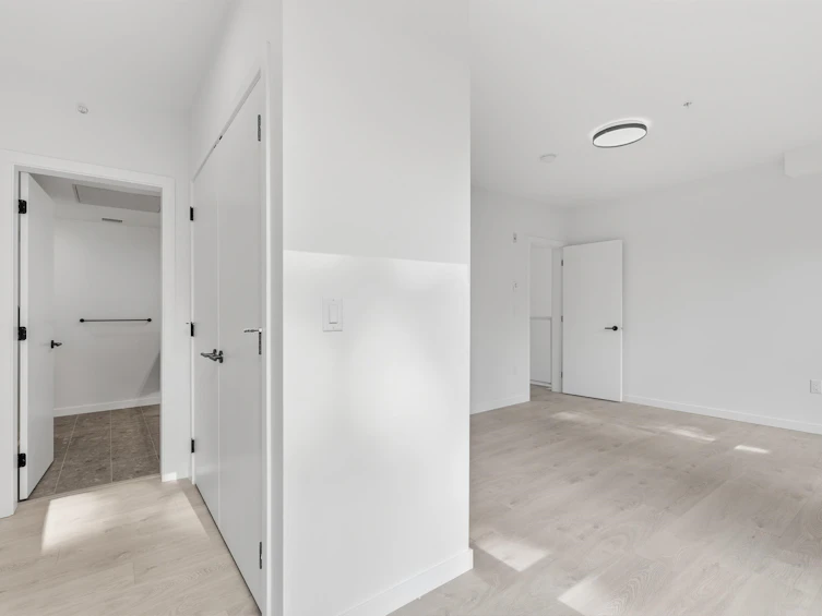 102-6585 195a Street, Surrey, BC, V4N 6B5 - 12