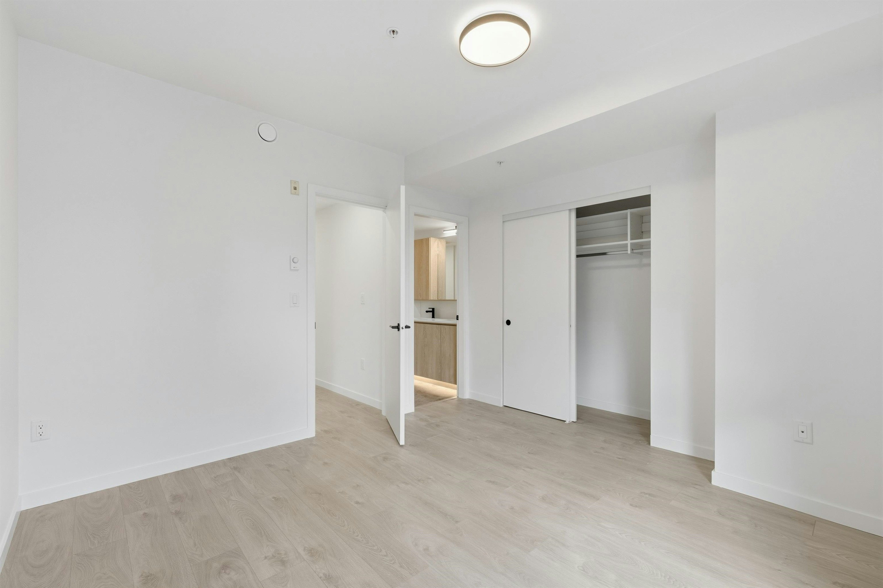102-6585 195a Street, Surrey, BC, V4N 6B5 - 15
