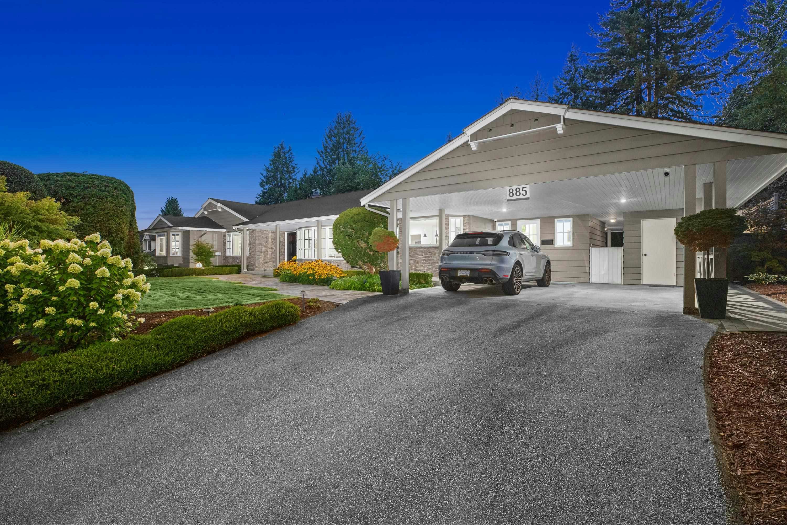 885 Margaree Place - 2
