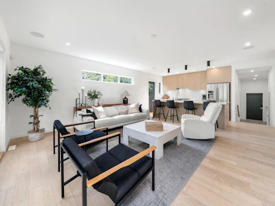 2025 Mackay Avenue - 3