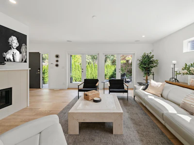 2025 Mackay Avenue - 4