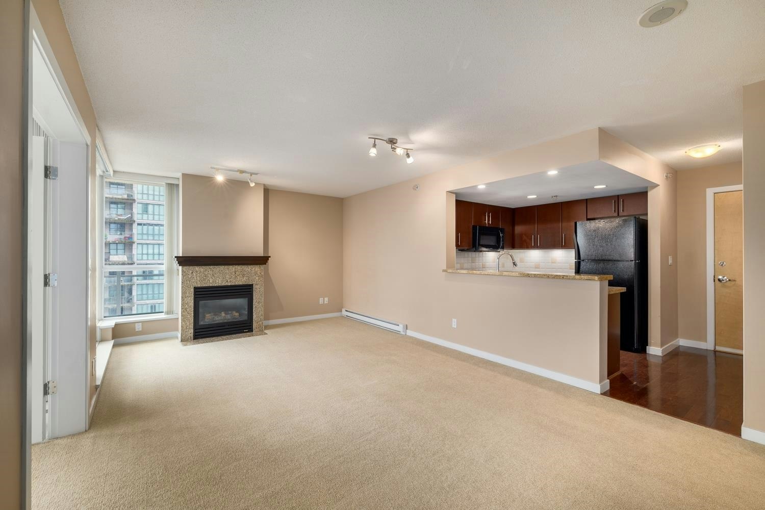 1703-120 Milross Avenue, Vancouver, BC, V6A 4K7 - 7