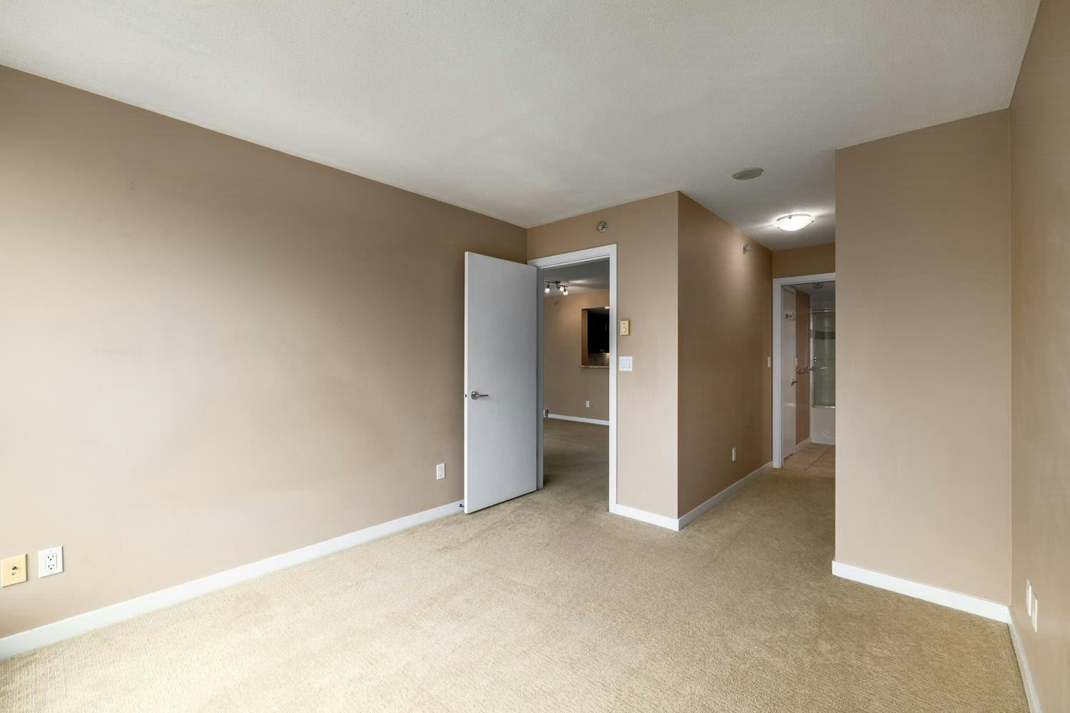 1703-120 Milross Avenue, Vancouver, BC, V6A 4K7 - 18