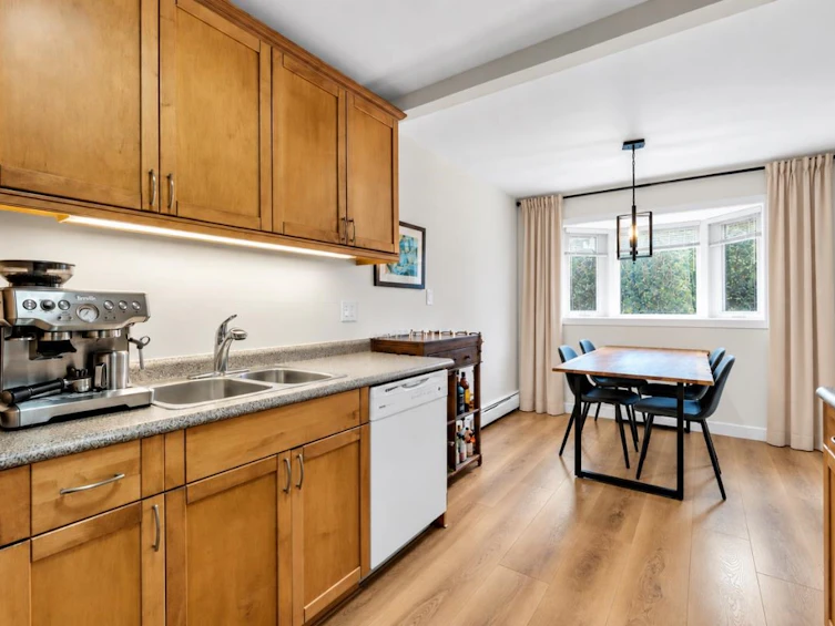102-1935 W 1st Avenue, Vancouver, BC, V6J 1G7 - 13
