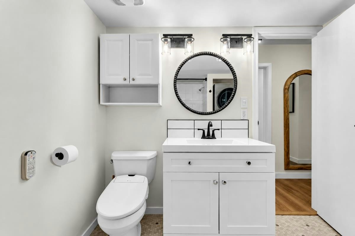 102-1935 W 1st Avenue, Vancouver, BC, V6J 1G7 - 16