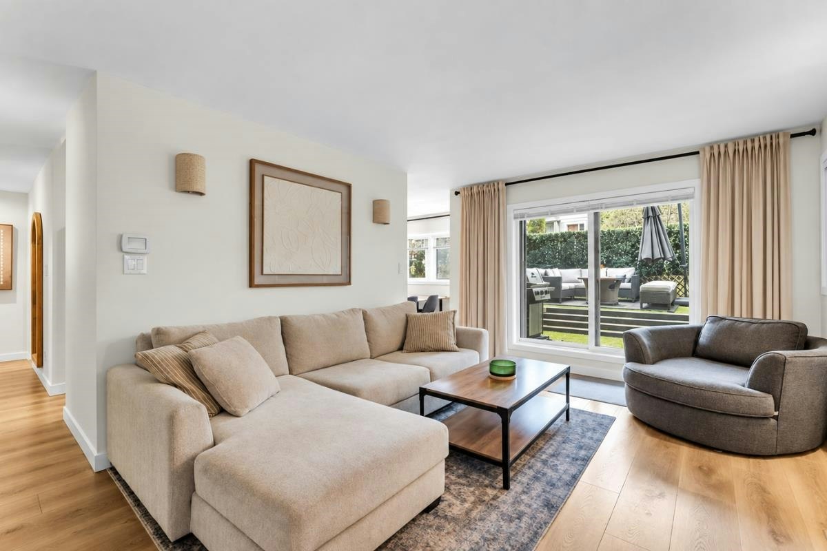 102-1935 W 1st Avenue, Vancouver, BC, V6J 1G7 - 2
