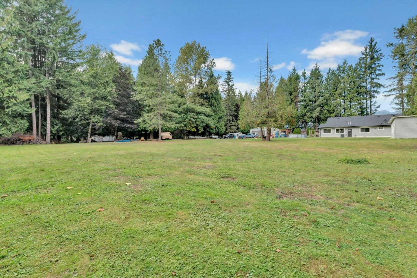 22288 136 Avenue, Maple Ridge, BC, V4R 2P7