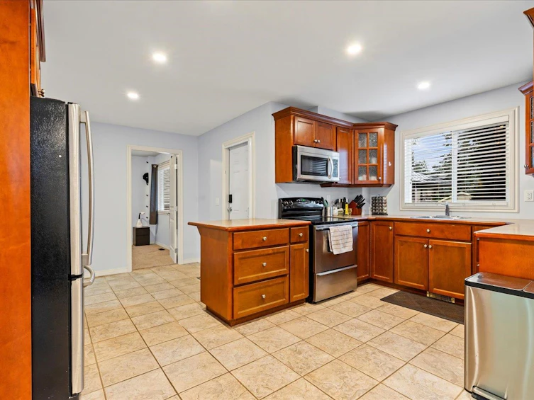26842 27 Avenue, Langley, BC, V4W 3E6 - 22