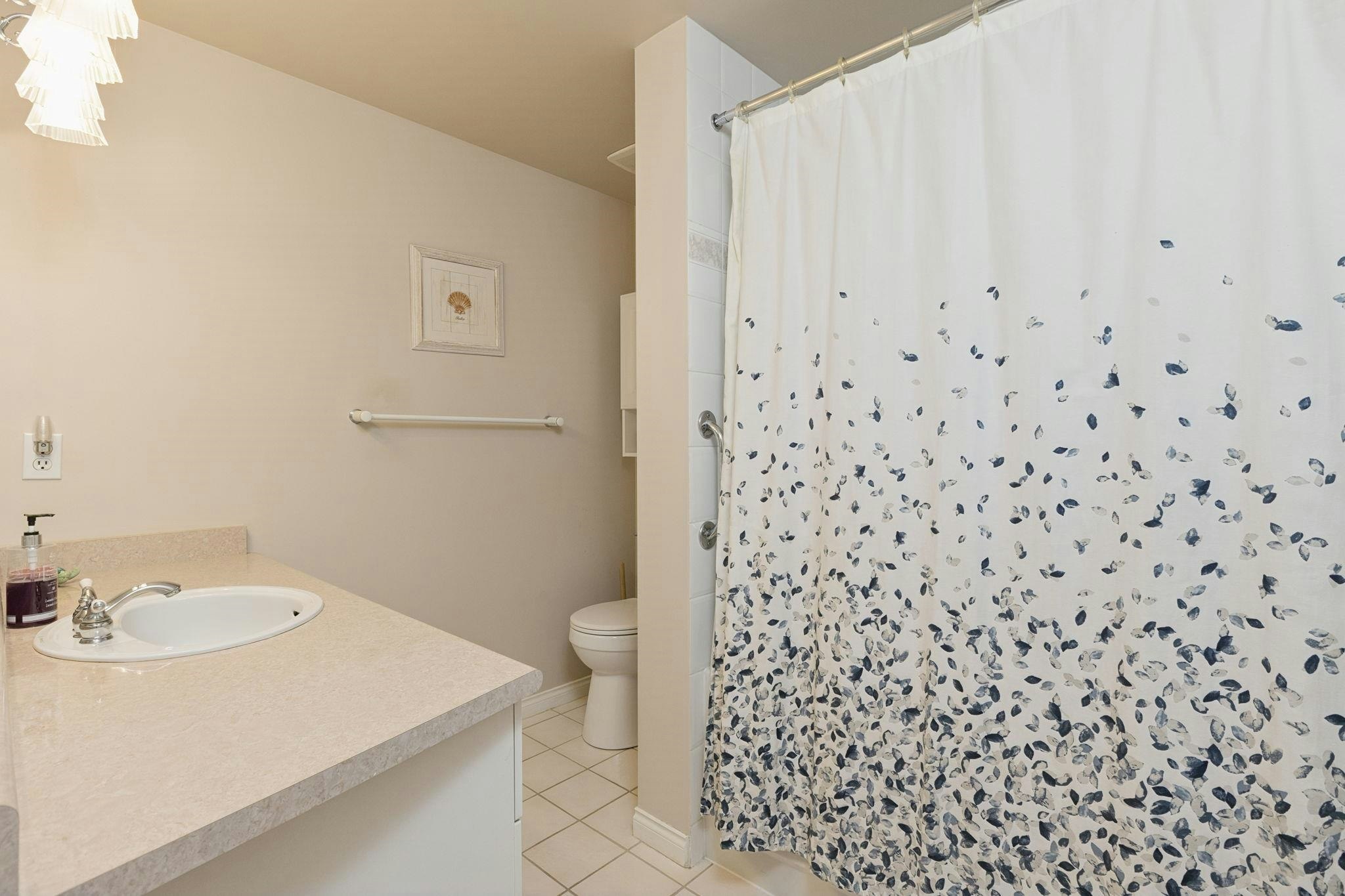 304-2059 Chesterfield Avenue, North Vancouver, BC, V7M 2P4 - 10