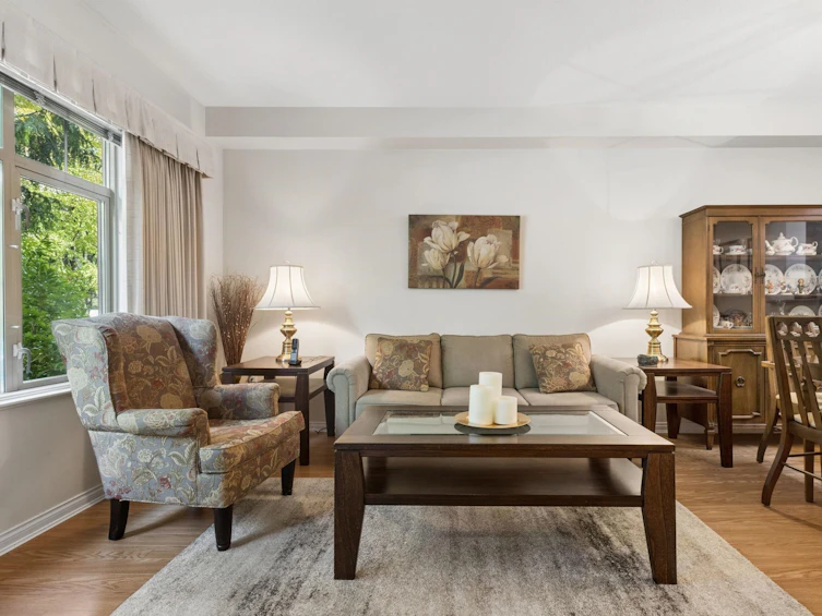 304-2059 Chesterfield Avenue, North Vancouver, BC, V7M 2P4 - 5