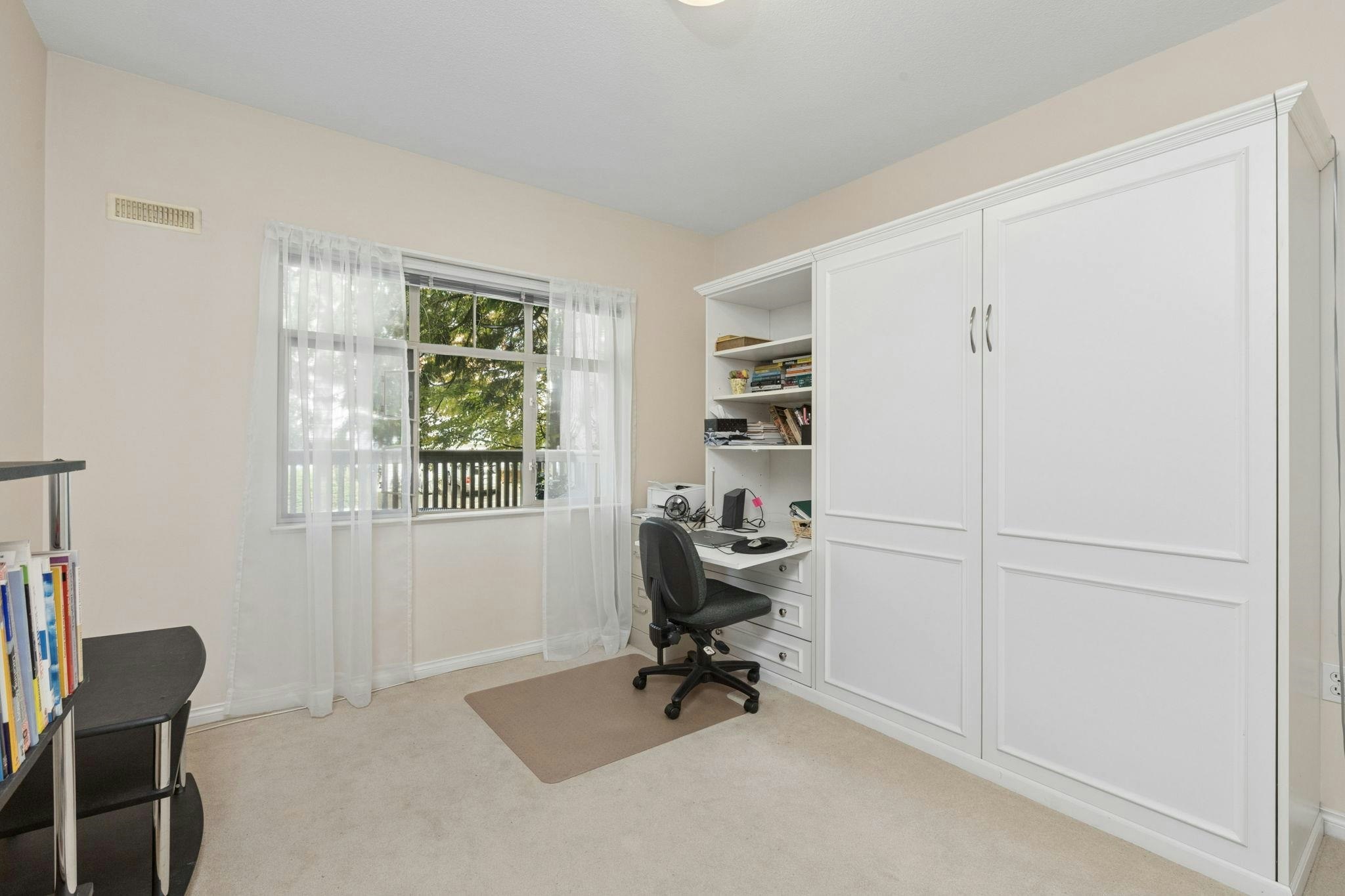 304-2059 Chesterfield Avenue, North Vancouver, BC, V7M 2P4 - 9