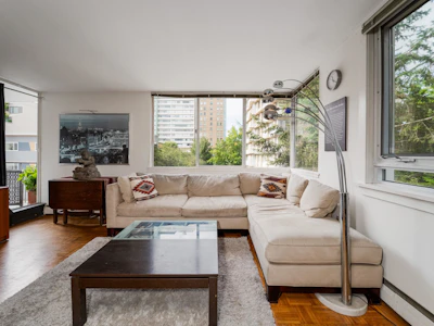 203-1850 Comox Street - 3