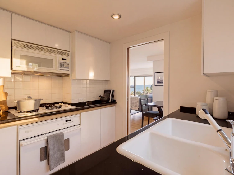 300-1410 Bute Street, Vancouver, BC, V6E 2A7 - 17