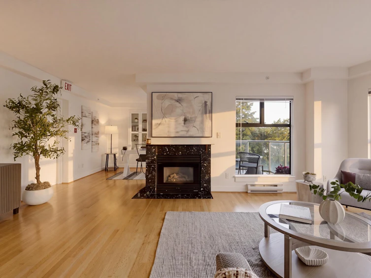 300-1410 Bute Street, Vancouver, BC, V6E 2A7 - 3