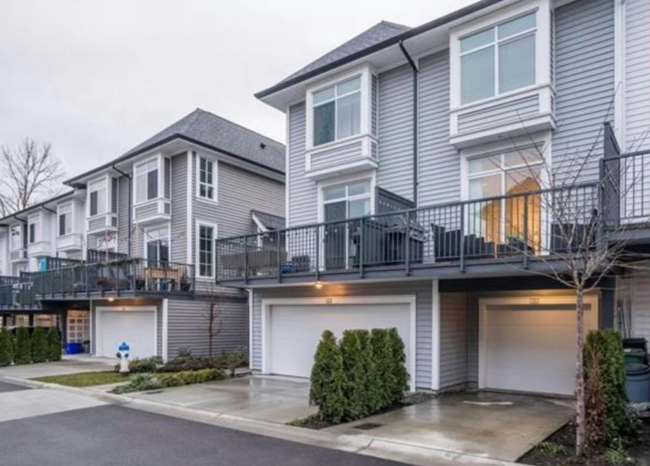 25-2838 Livingstone Avenue, Abbotsford, BC, V2T 0J1