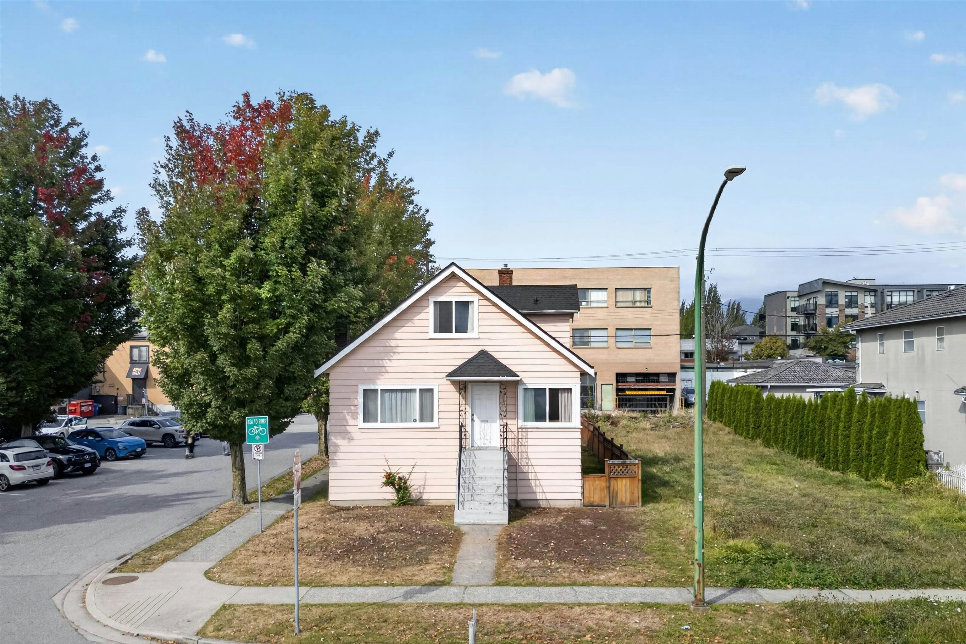 4205 Pender Street - 3