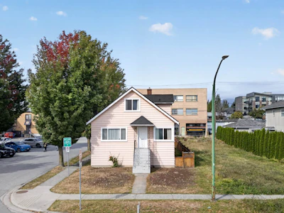 4205 Pender Street - 3