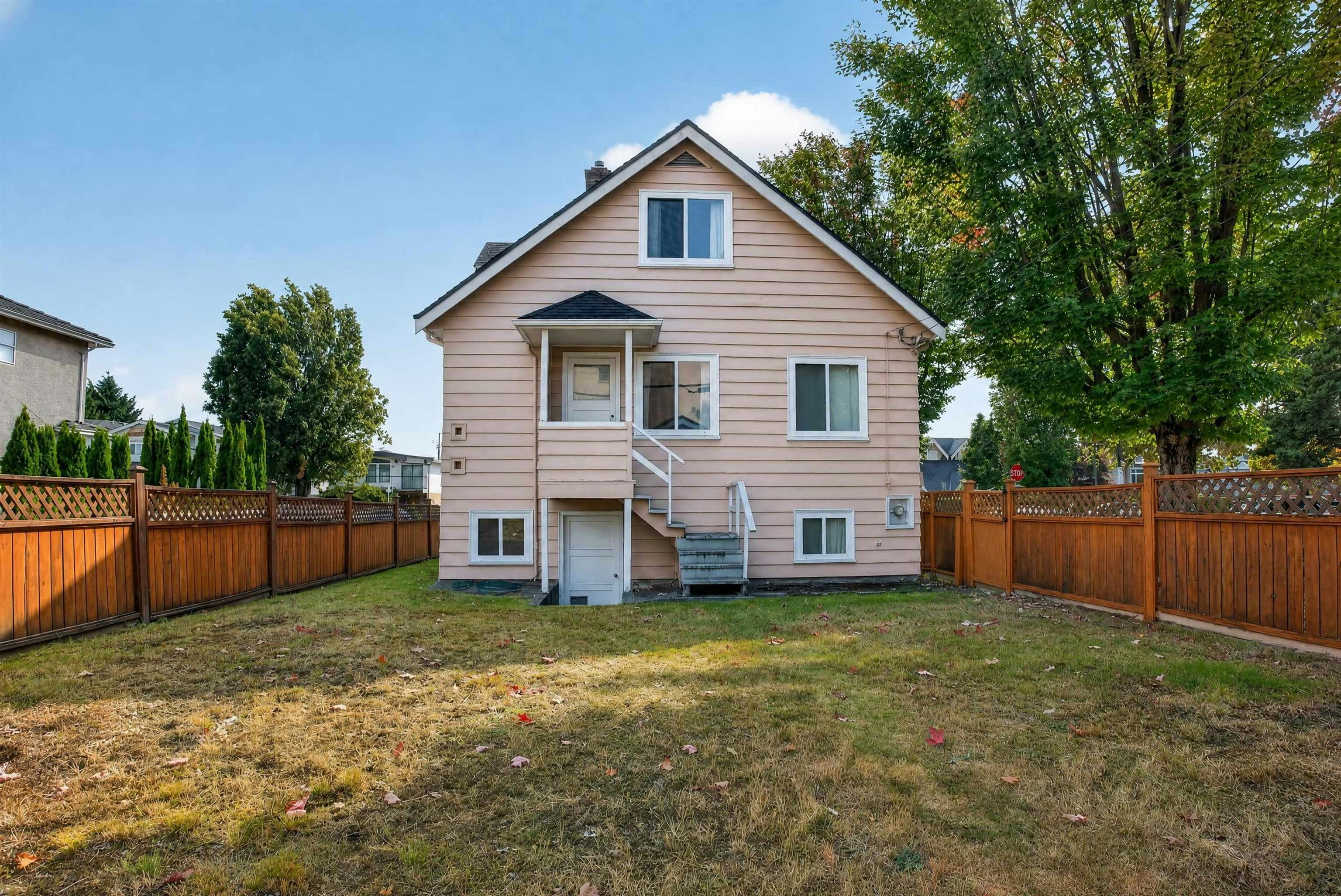 4205 Pender Street, Burnaby, BC, V5C 2M4 - 29