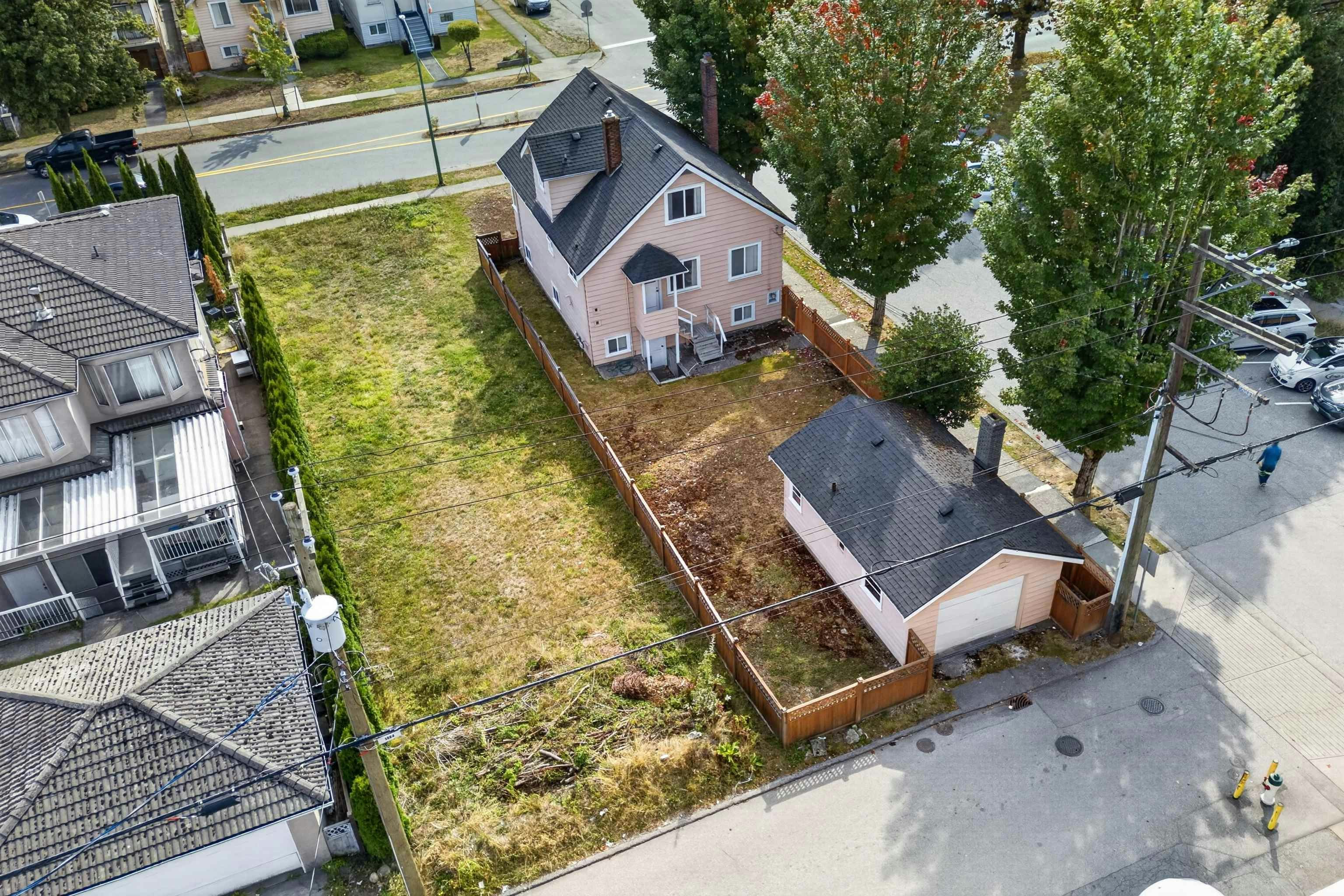 4205 Pender Street, Burnaby, BC, V5C 2M4 - 7