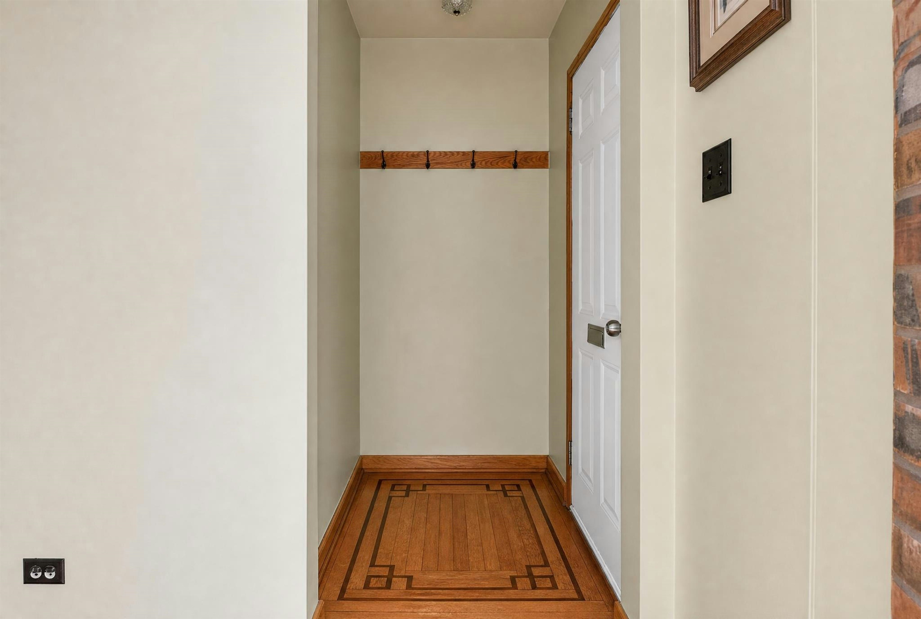 4205 Pender Street, Burnaby, BC, V5C 2M4 - 15