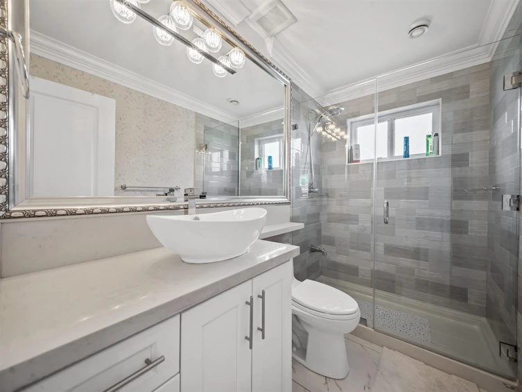 7626 Hedley Avenue, Burnaby, BC, V5E 2R3 - 33