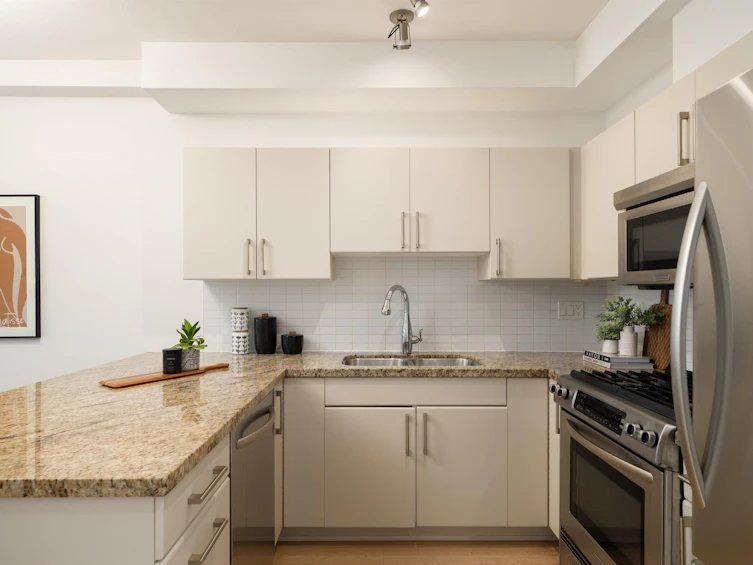 1835 Stainsbury Avenue, Vancouver, BC, V5N 2M6 - 9