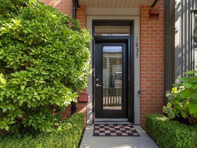 1835 Stainsbury Avenue, Vancouver, BC, V5N 2M6 - 3