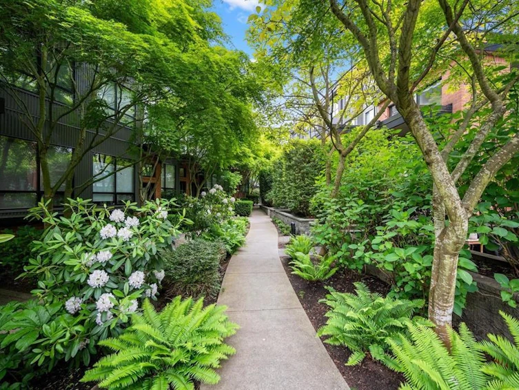 1835 Stainsbury Avenue, Vancouver, BC, V5N 2M6 - 23