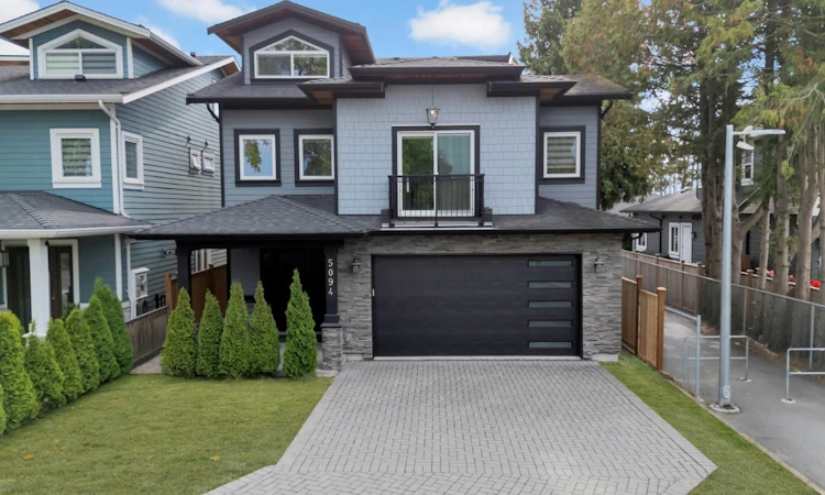 5094A Bentley Drive