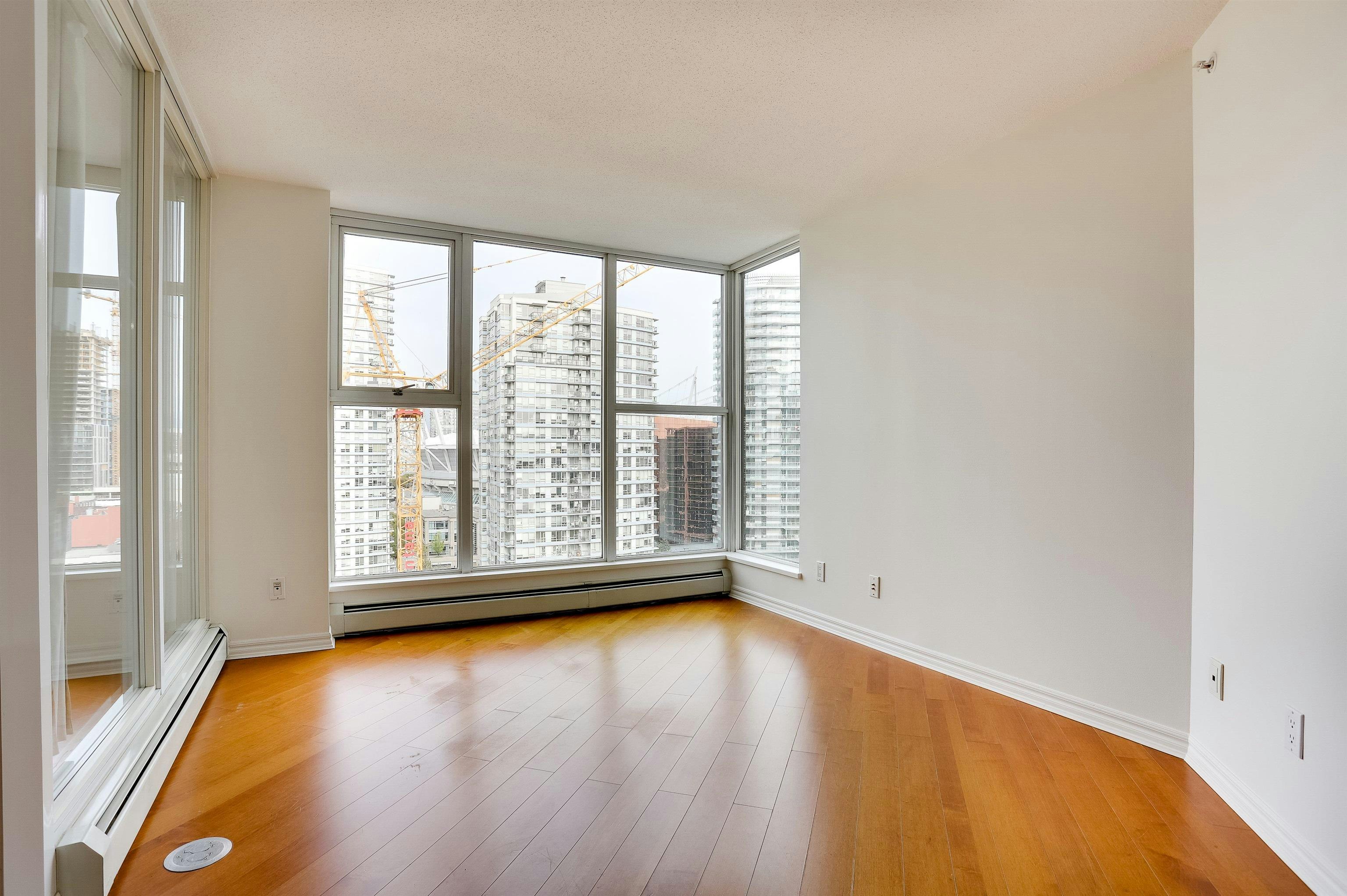 2008-1009 Expo Boulevard, Vancouver, BC, V6Z 2V9 - 7