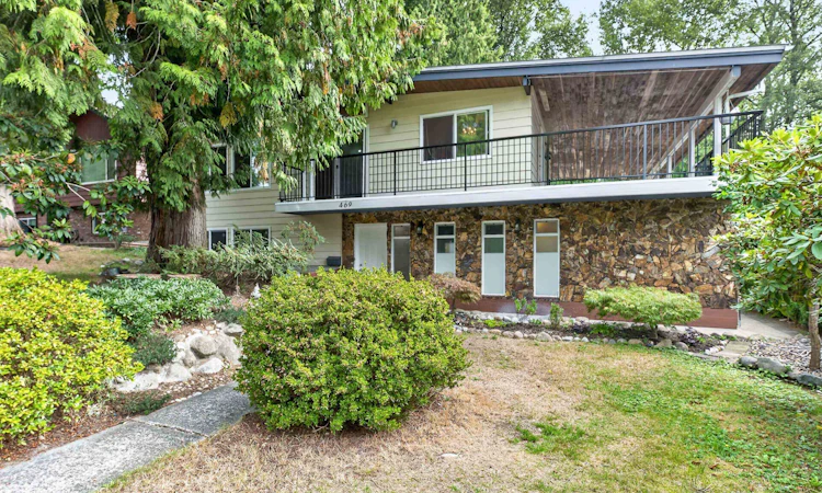 469 Laurentian Crescent