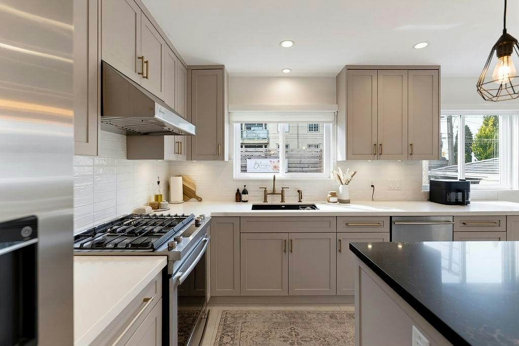 4921 Chester Street, Vancouver, BC, V5W 3A7 - 12