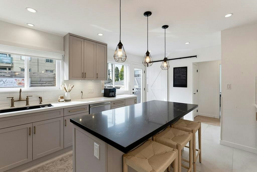 4921 Chester Street, Vancouver, BC, V5W 3A7 - 13
