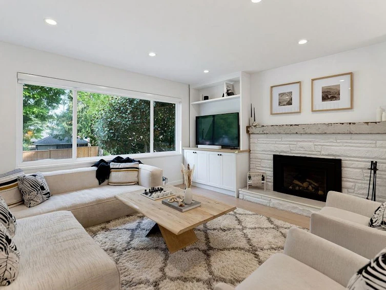 4921 Chester Street, Vancouver, BC, V5W 3A7 - 2