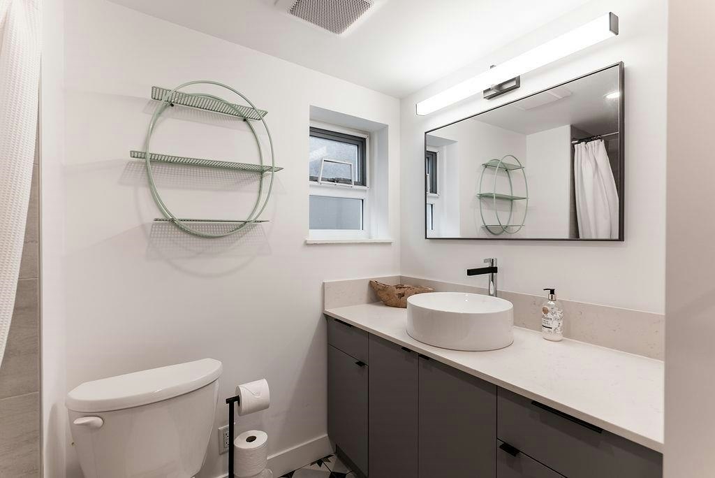4921 Chester Street, Vancouver, BC, V5W 3A7 - 31