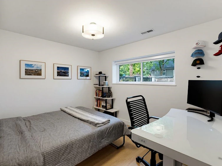 4921 Chester Street, Vancouver, BC, V5W 3A7 - 30