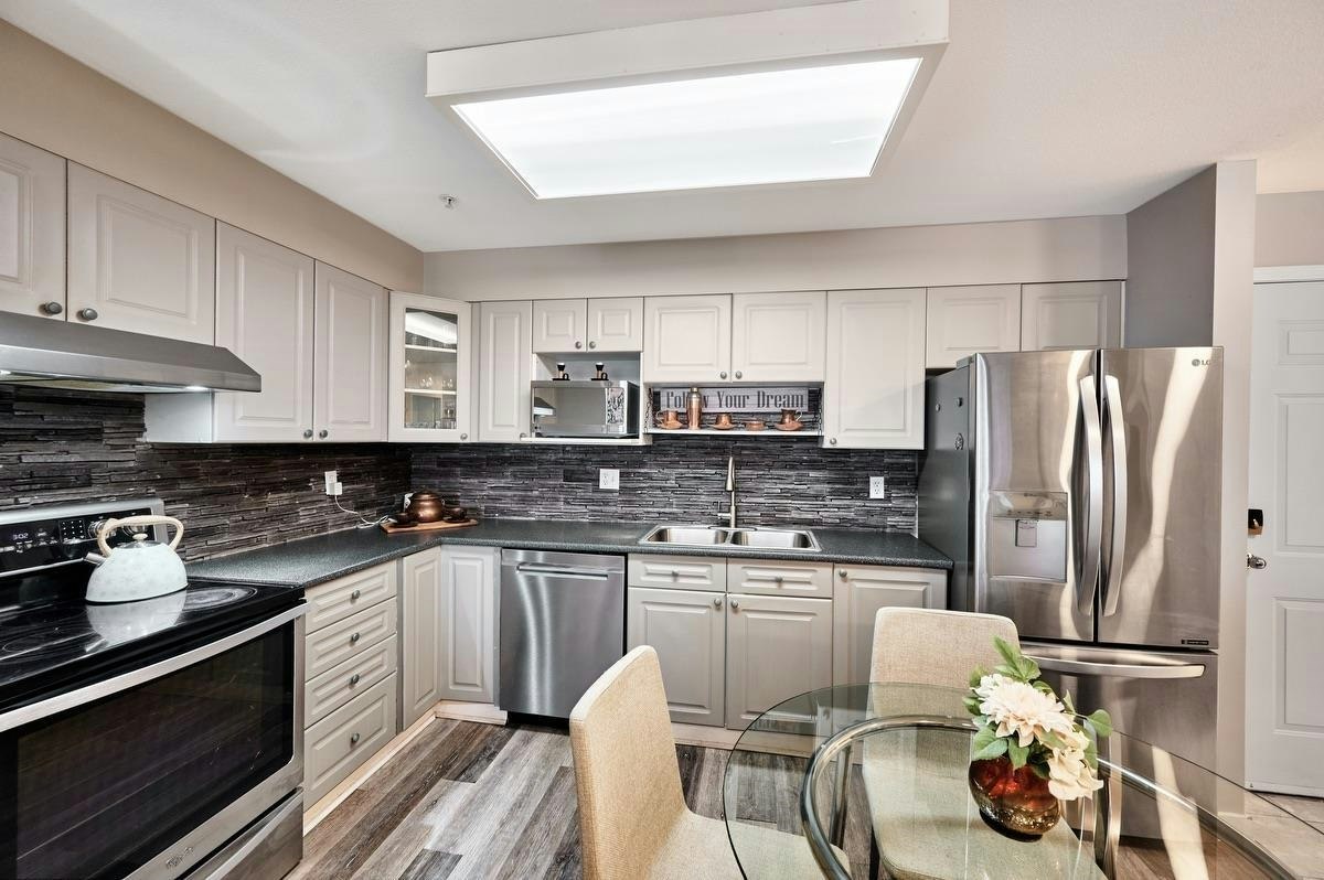 307-855 W 16th Street, North Vancouver, BC, V7P 1R2 - 9