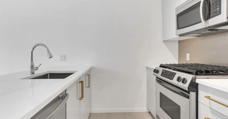 908-1001 Homer Street, Vancouver, BC, V6B 1M9 - 11