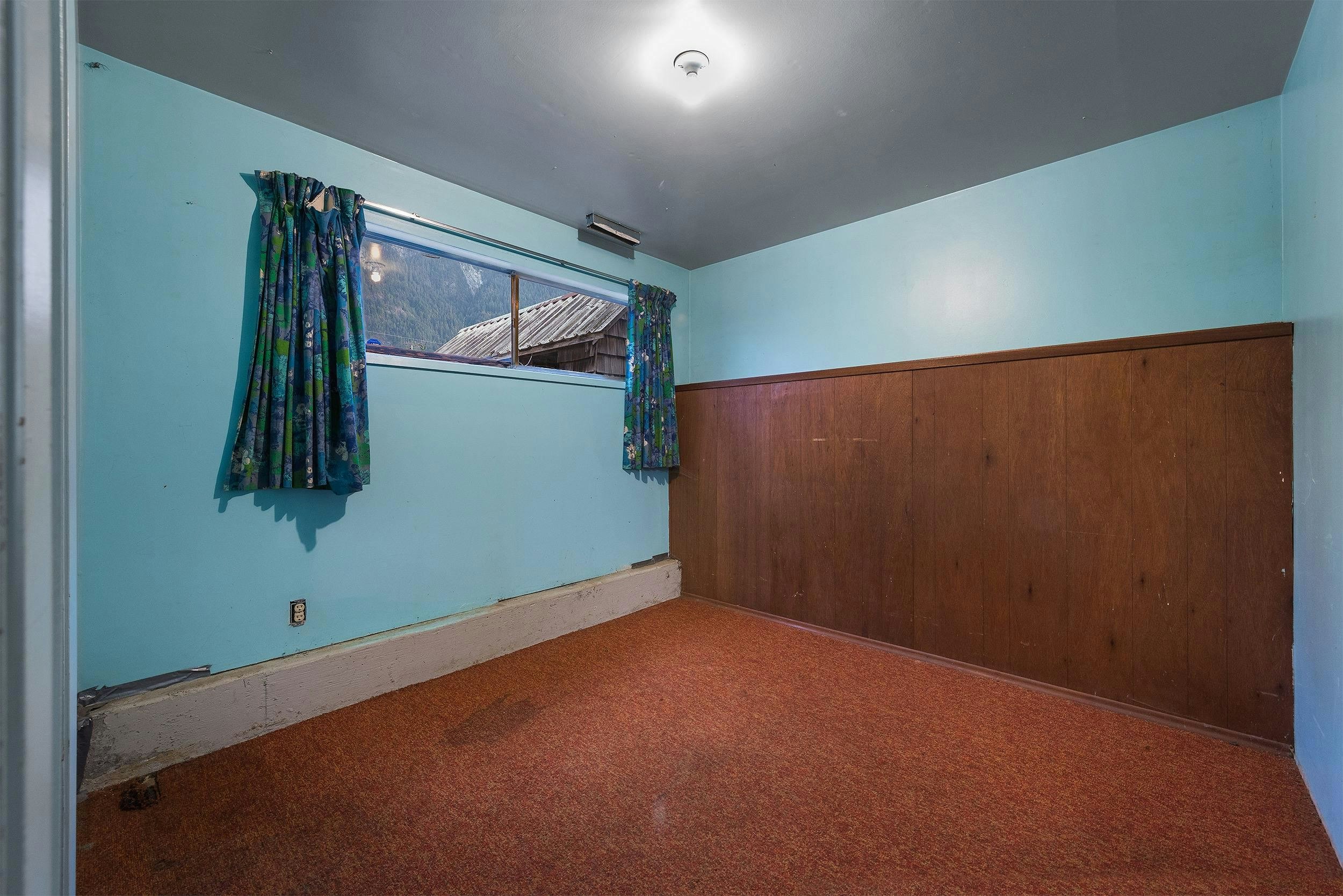 710 Coquihalla Street, Hope, BC, V0X 1L0 - 22