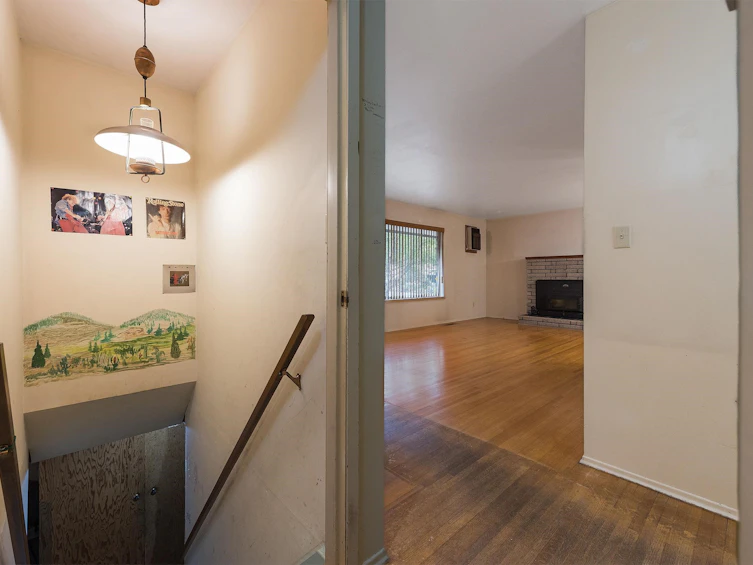 710 Coquihalla Street, Hope, BC, V0X 1L0 - 19