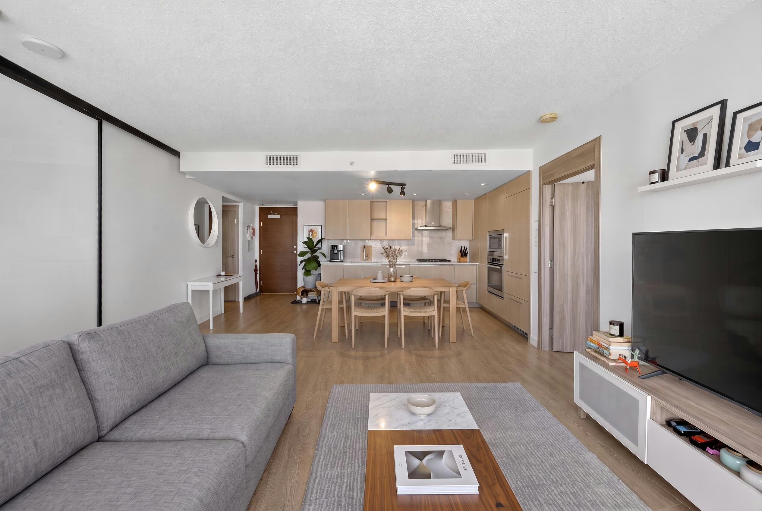 2001-89 Nelson Street, Vancouver, BC, V6Z 0E7 - 5