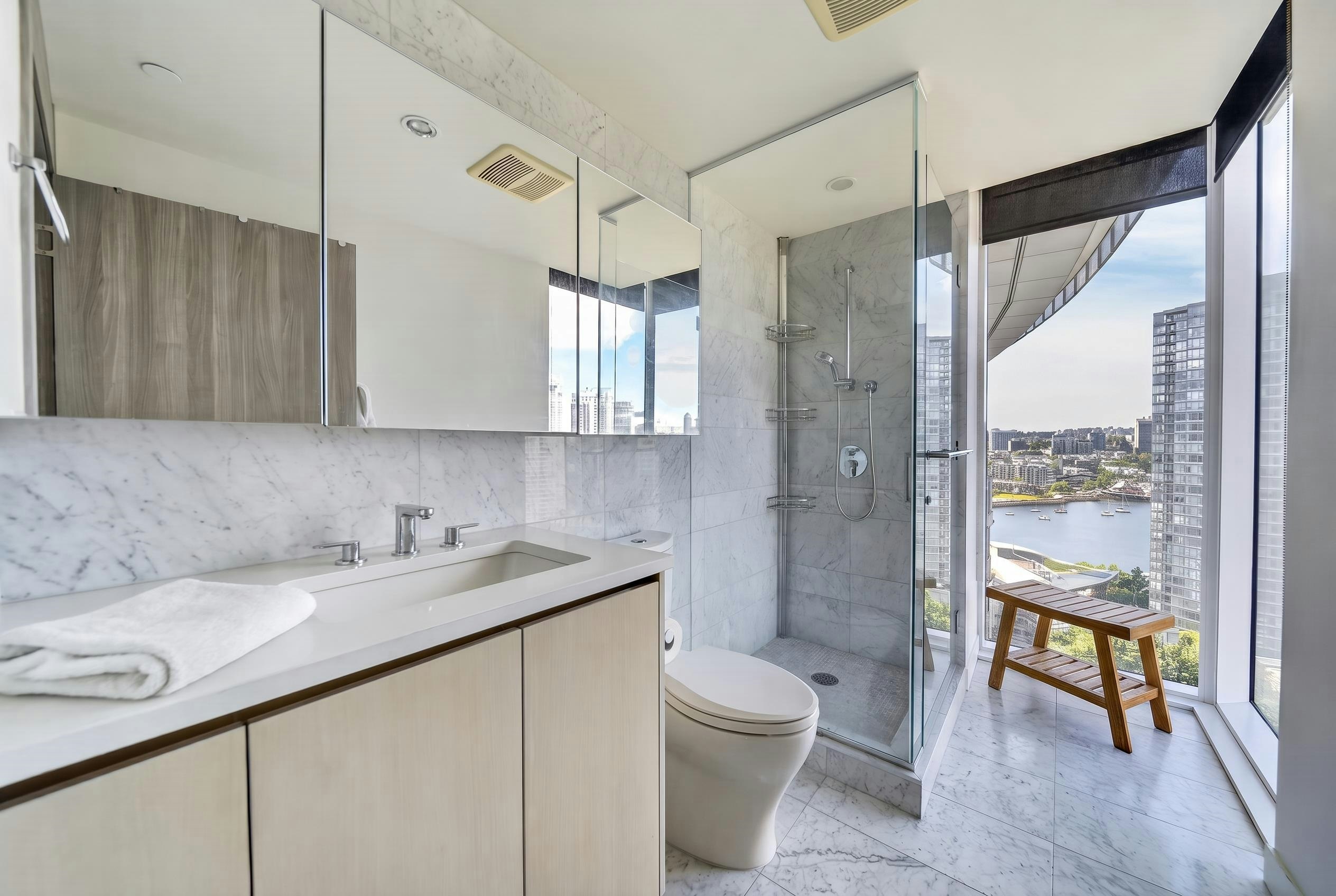2001-89 Nelson Street, Vancouver, BC, V6Z 0E7 - 11