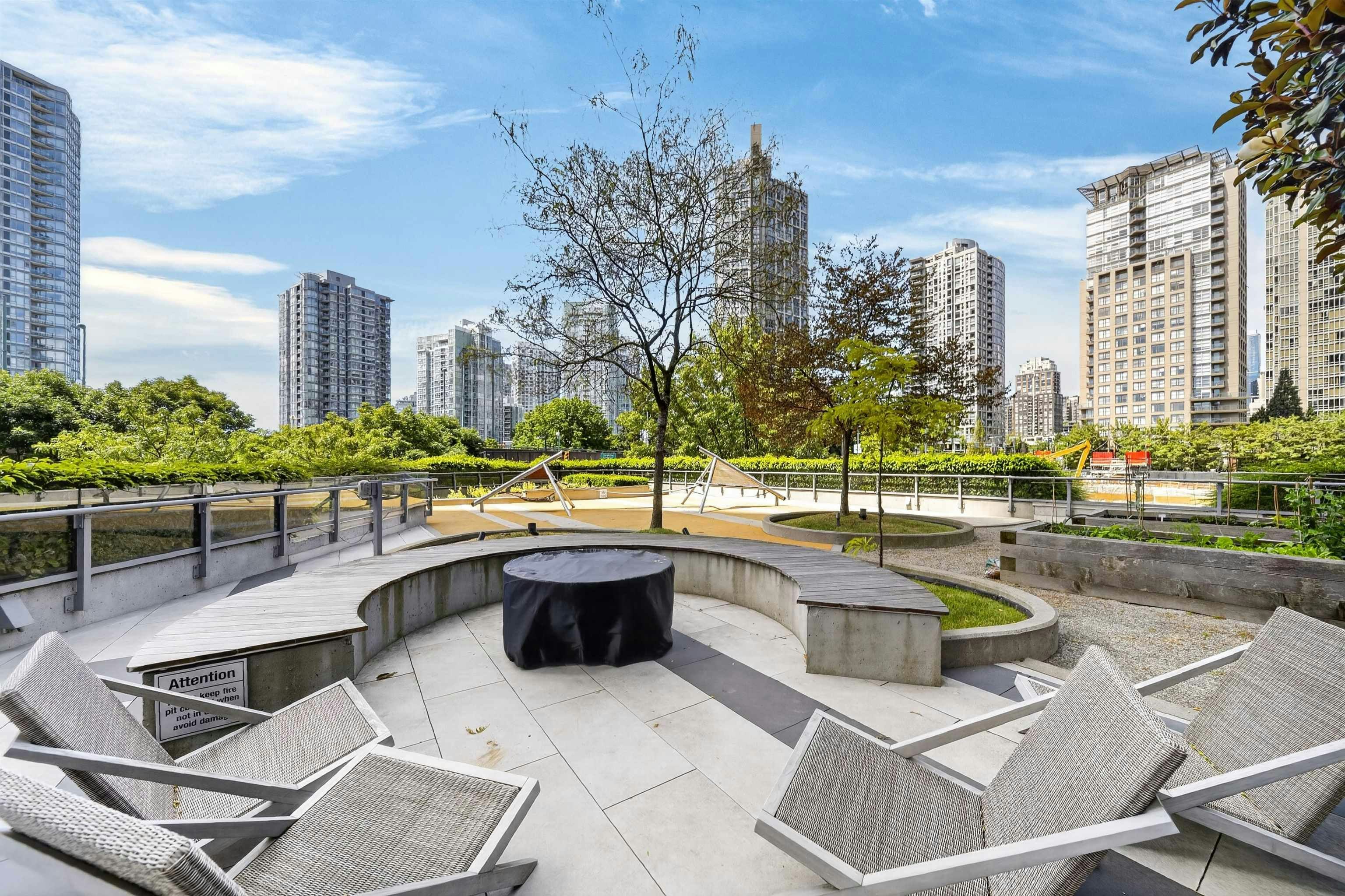 2001-89 Nelson Street, Vancouver, BC, V6Z 0E7 - 18