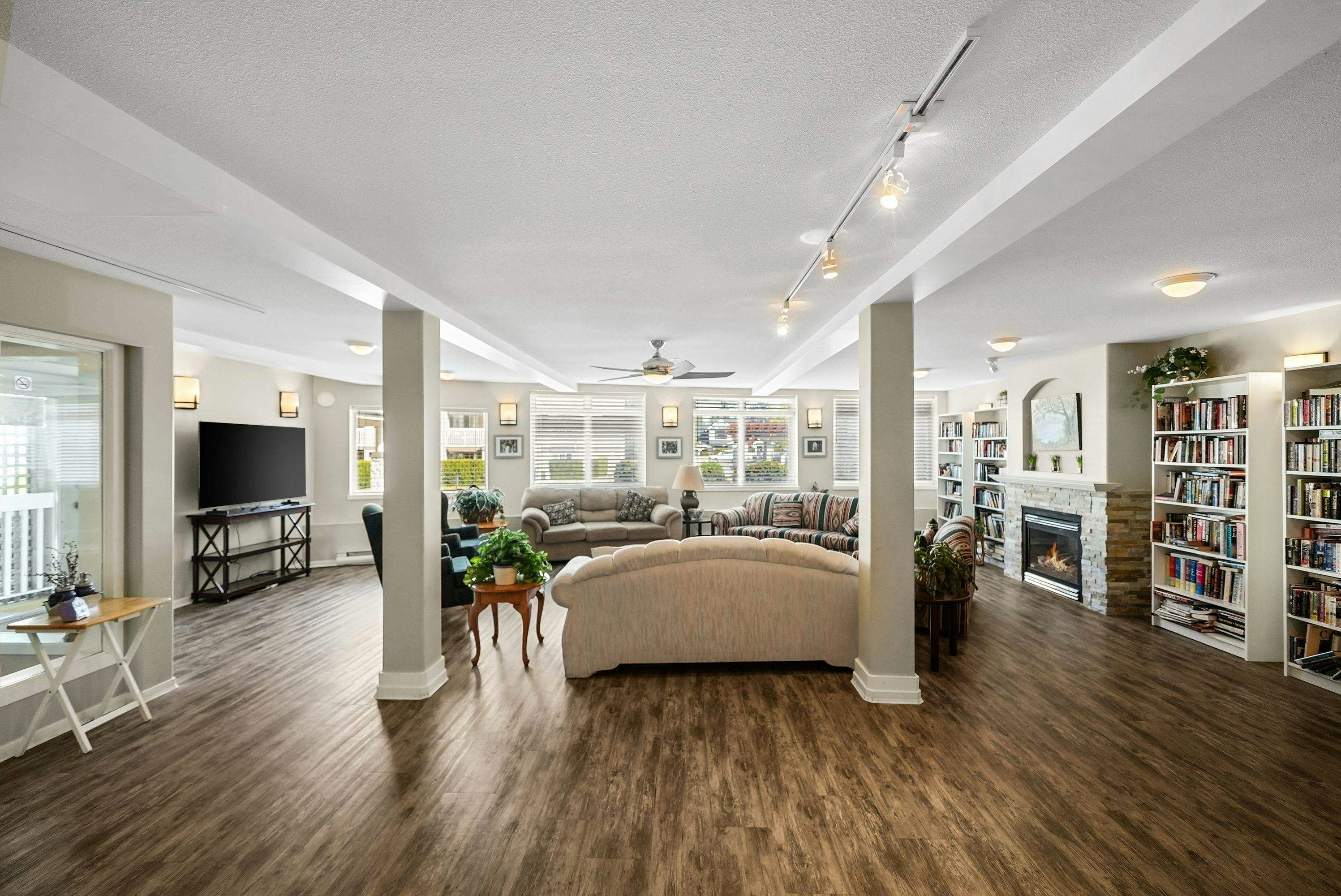 406-22022 49 Avenue, Langley, BC, V3A 3R9 - 25
