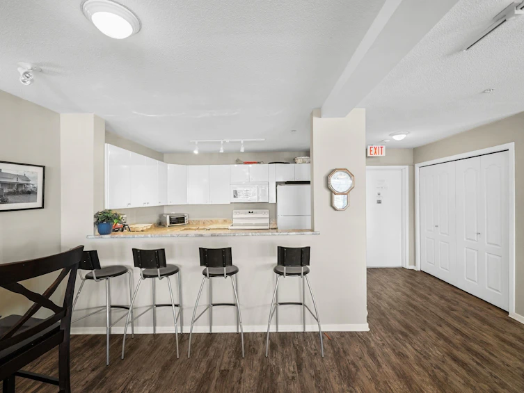 406-22022 49 Avenue, Langley, BC, V3A 3R9 - 24