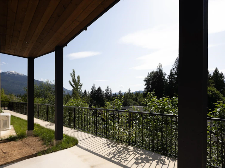 37-3385 Mamquam Road, Squamish, BC, V8B 0E3 - 37