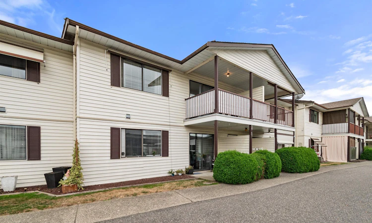 58-7455 Huron Street