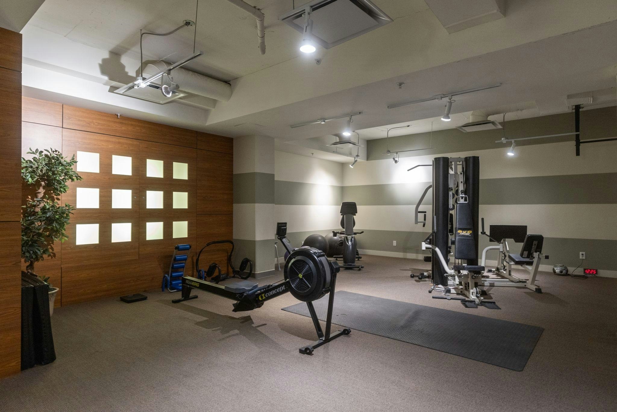 608-2228 W Broadway, Vancouver, BC, V6K 0B1 - 25