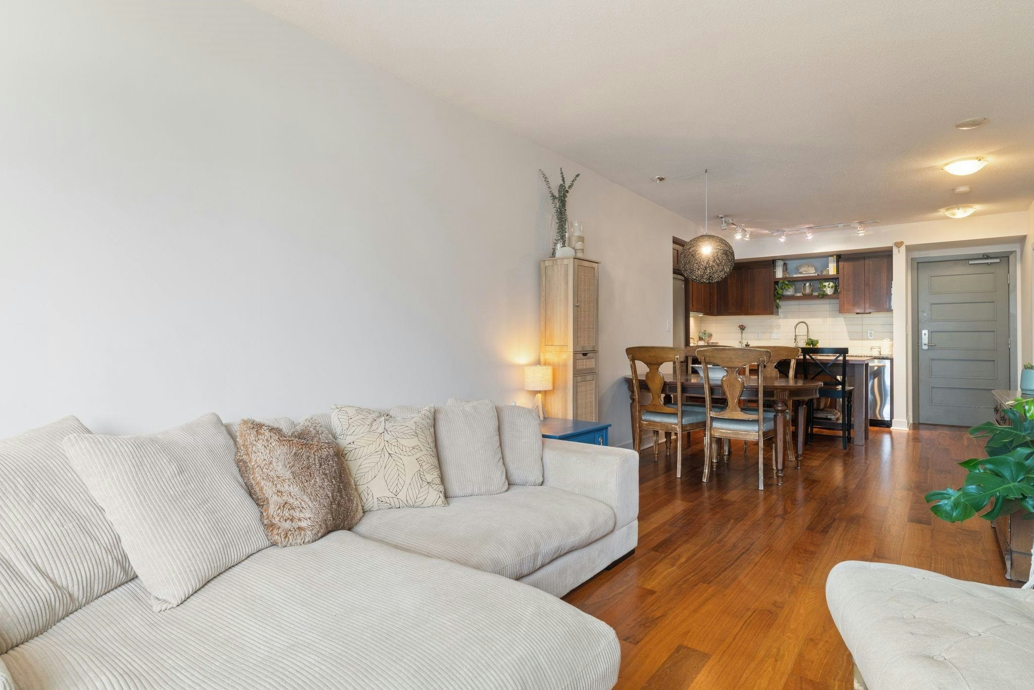 608-2228 W Broadway, Vancouver, BC, V6K 0B1 - 11